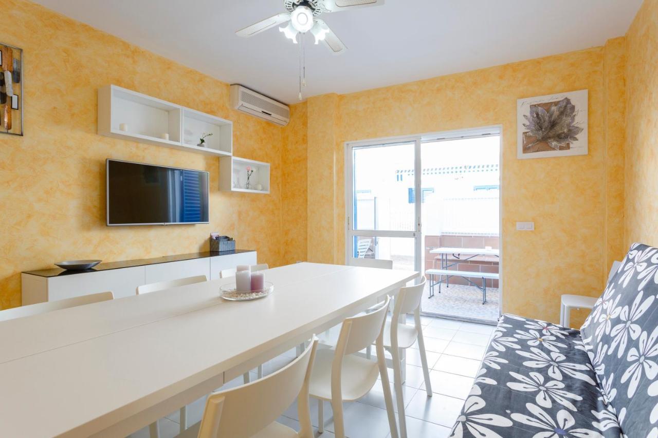 La Almadraba Apartment Chiclana de la Frontera Bagian luar foto